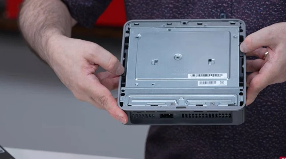 Lenovo IdeaCentre Mini X: Sức mạnh khủng trong thân hình mini, lựa chọn hoàn hảo cho không gian gọn gàng! 11 Lenovo IdeaCentre Mini x 3