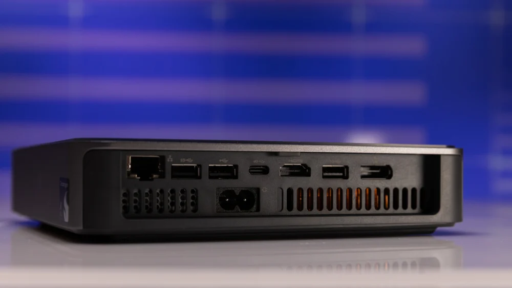 Lenovo IdeaCentre Mini X: Sức mạnh khủng trong thân hình mini, lựa chọn hoàn hảo cho không gian gọn gàng! 14 Lenovo IdeaCentre Mini x 6