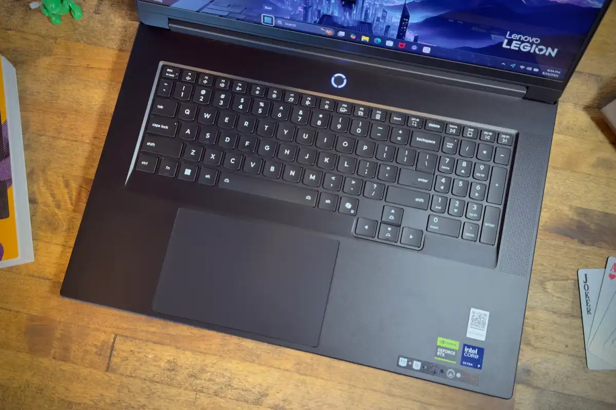 Lenovo Legion 9i12.jpeg