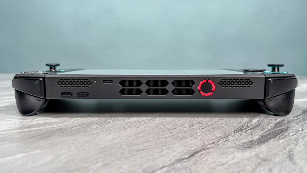 Đánh giá Lenovo Legion Go 2: Một thiết bị cầm tay tuyệt vời nhưng lại bị hạn chế bởi mức giá cao 22 Lenovo Legion Go 2 8