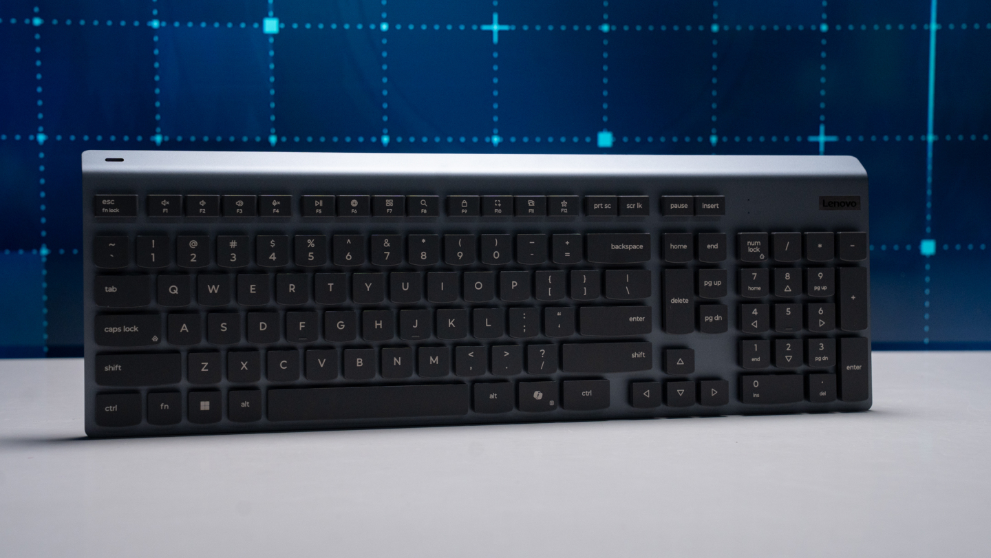 Đánh giá Lenovo Yoga AIO 27 inch: Trải nghiệm màn hình 400 nits sáng rực và pin sạc không dây - Liệu có đáng mua không? 32 Lenovo Yoga AIO 27 inch3 1