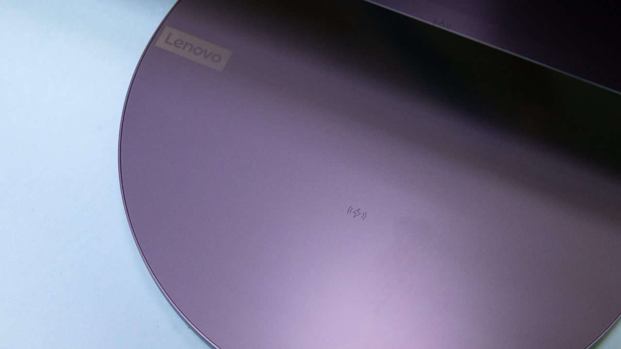 Đánh giá Lenovo Yoga AIO 32i: Thiết kế siêu mỏng, sạc không dây và hiệu năng RTX 4050 cho văn phòng sáng tạo 24 Lenovo Yoga AIO 32i5