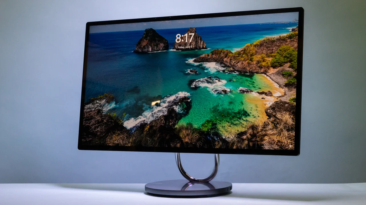 Đánh giá Lenovo Yoga AIO 32i: Thiết kế siêu mỏng, sạc không dây và hiệu năng RTX 4050 cho văn phòng sáng tạo 23 Lenovo Yoga AIO 32i6