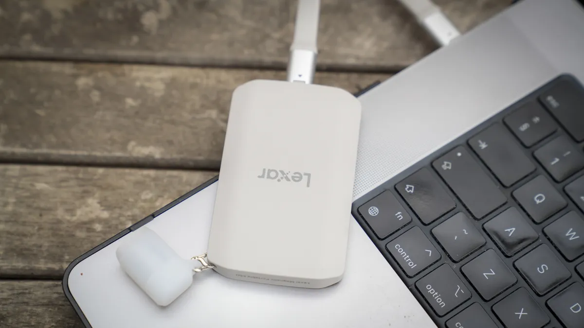 O SSD di dong tu tinh Lexar ES5 3