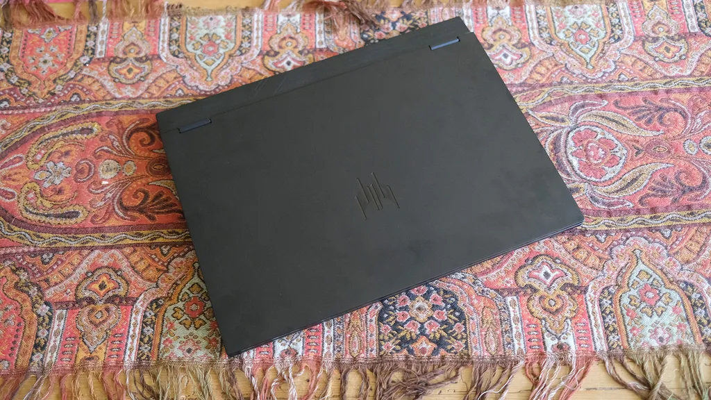 Predator Helios Neo 14 AI 2