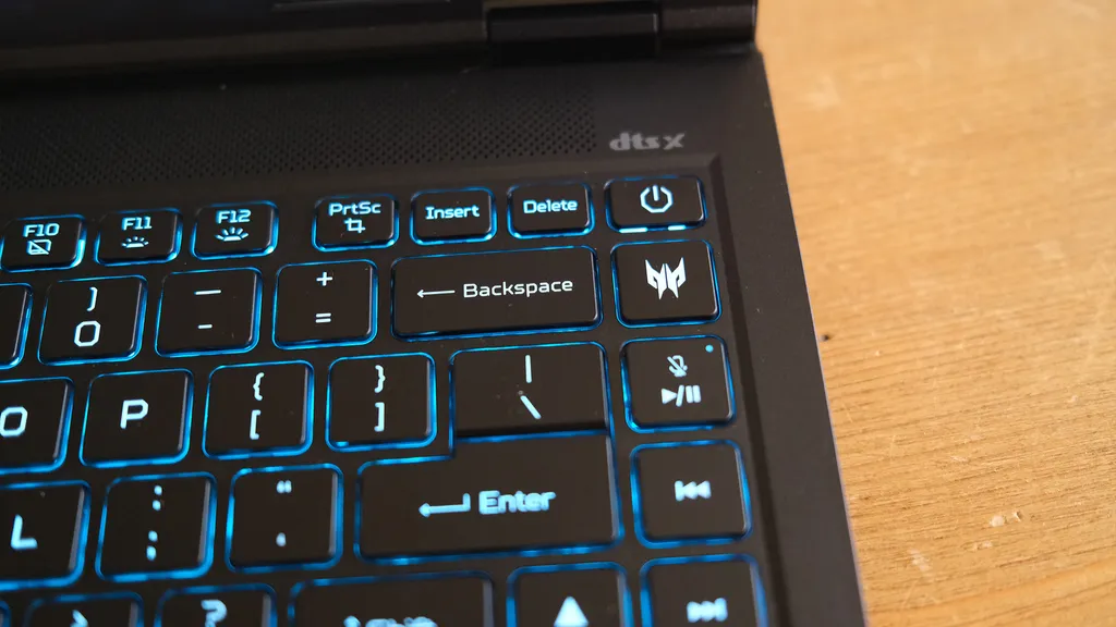 Predator Helios Neo 14 AI 6