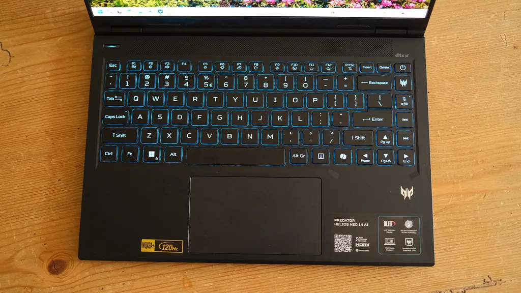 Predator Helios Neo 14 AI 7