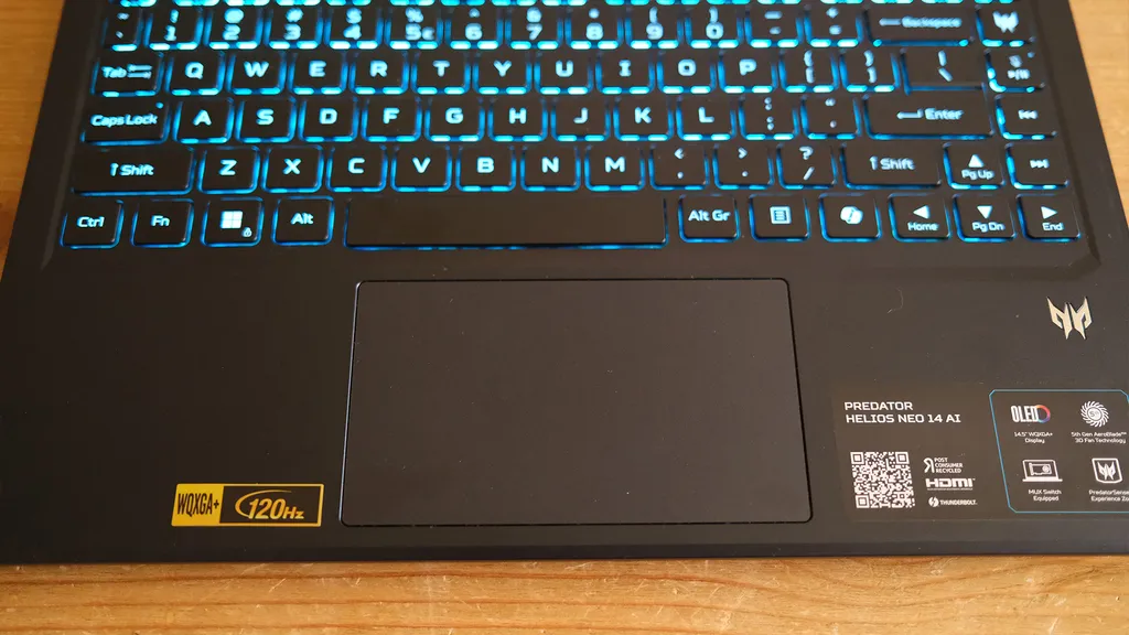 Predator Helios Neo 14 AI 8