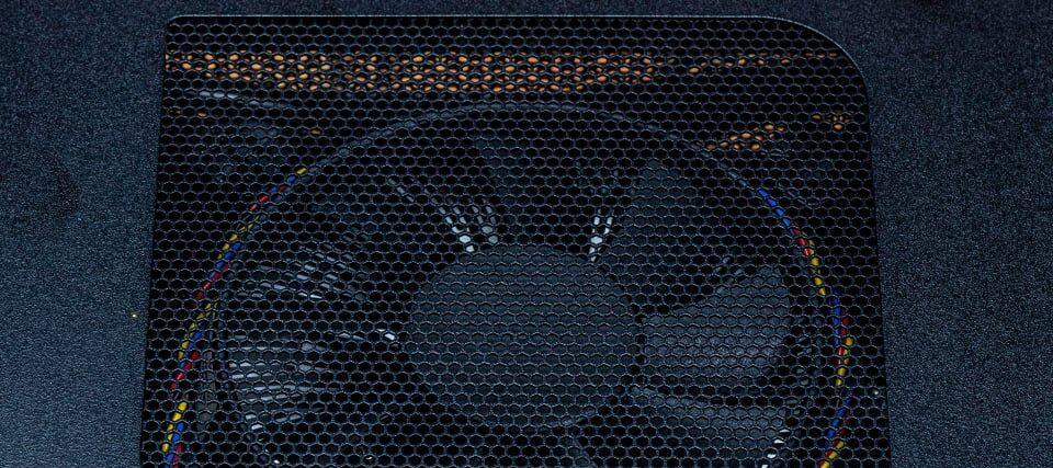 Quat may tinh keu to 6 e1759981144219