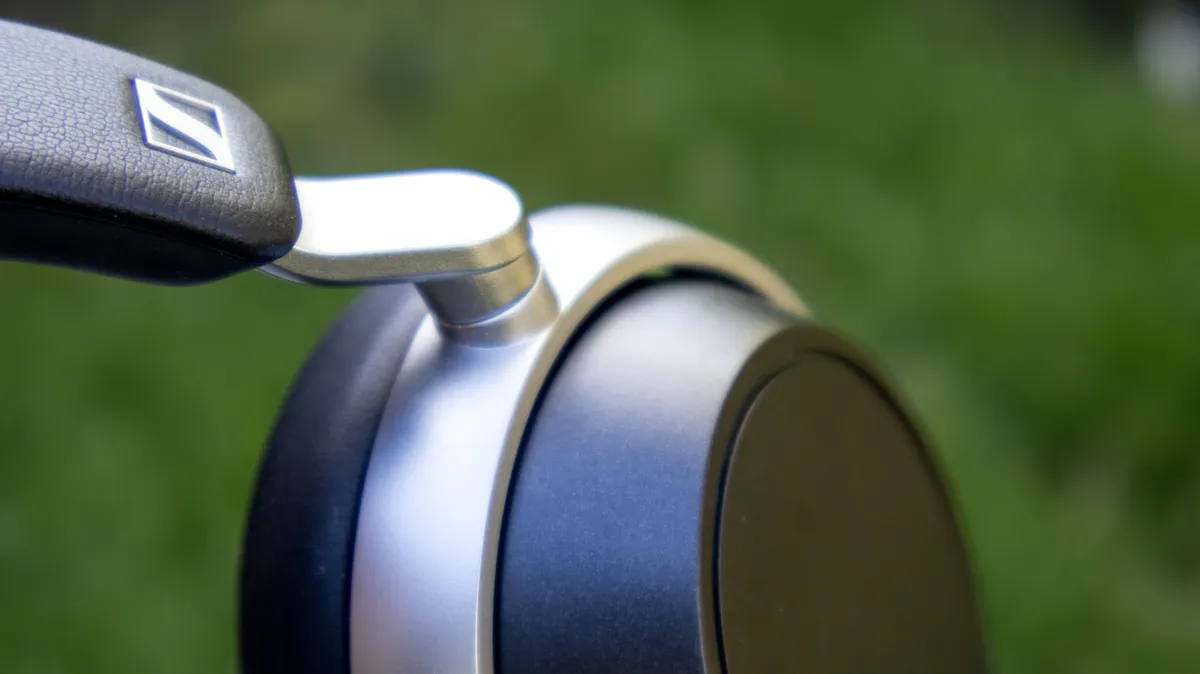 Sennheiser HDB 630 12