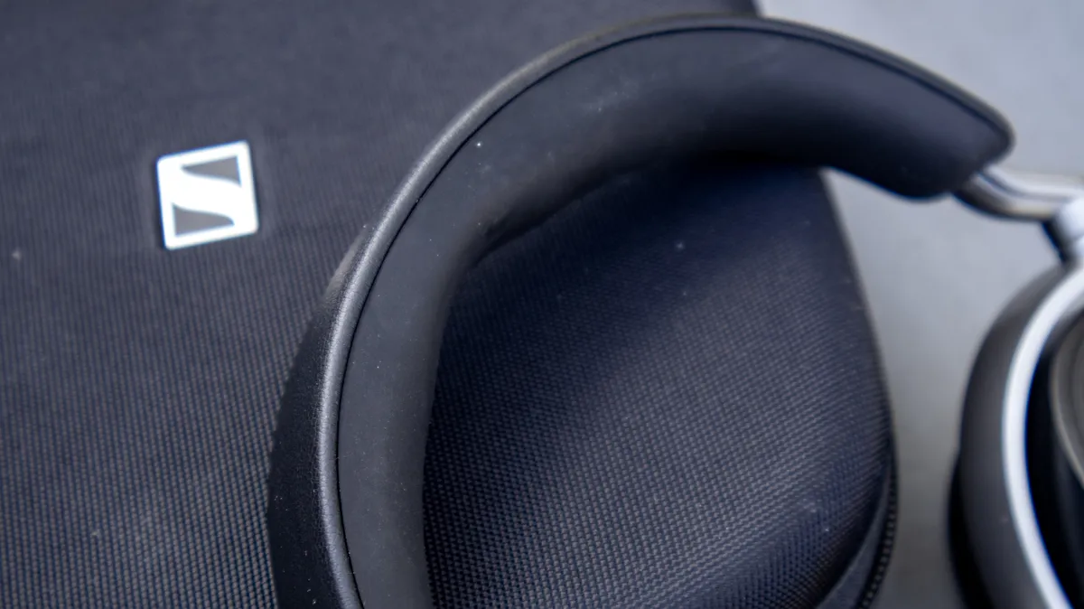 Sennheiser HDB 630 2