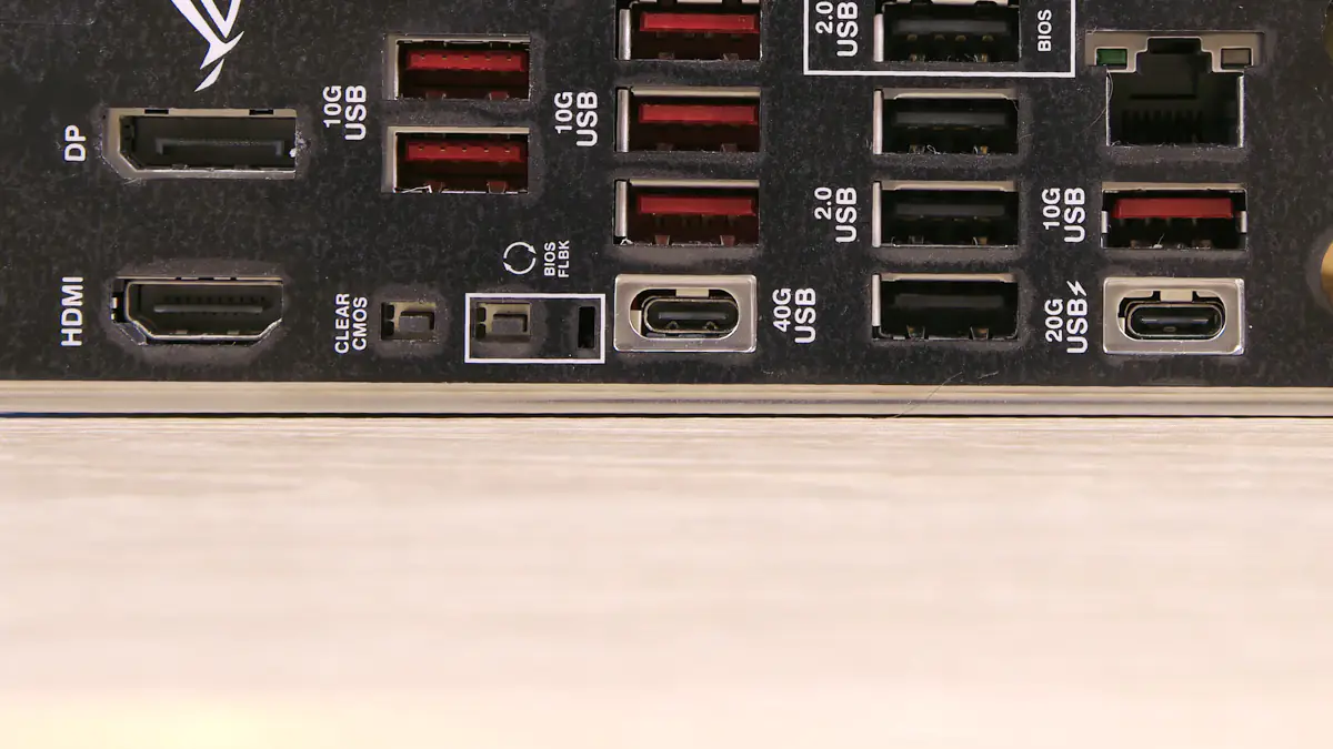 So sanh ASUS ROG Strix B850E Gaming WiFi so voi B650E E Nen chon loai nao tot hon 4