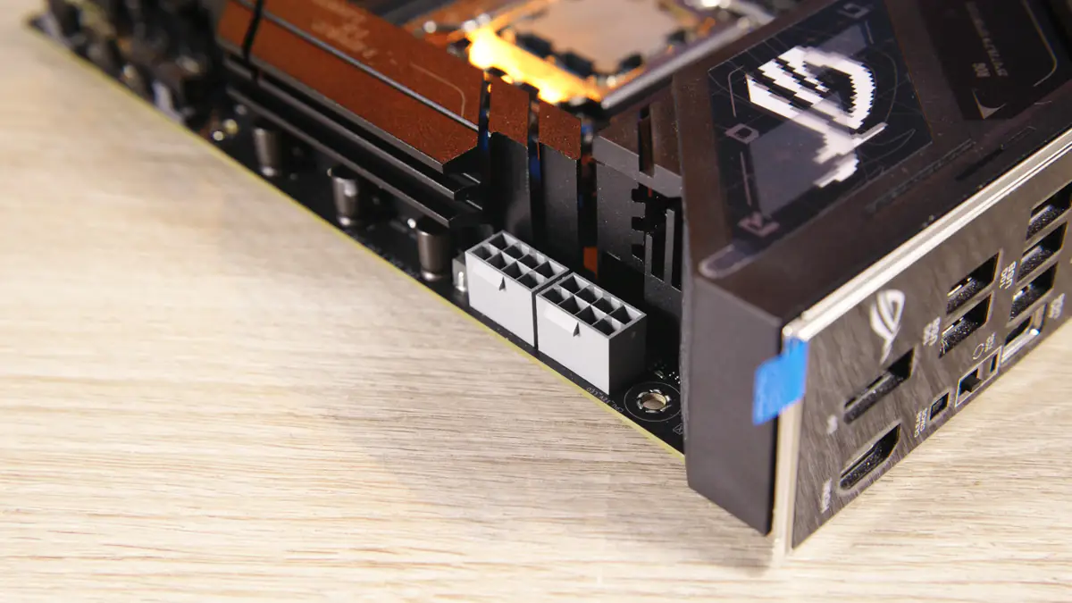 So sanh ASUS ROG Strix B850E Gaming WiFi so voi B650E E Nen chon loai nao tot hon 9