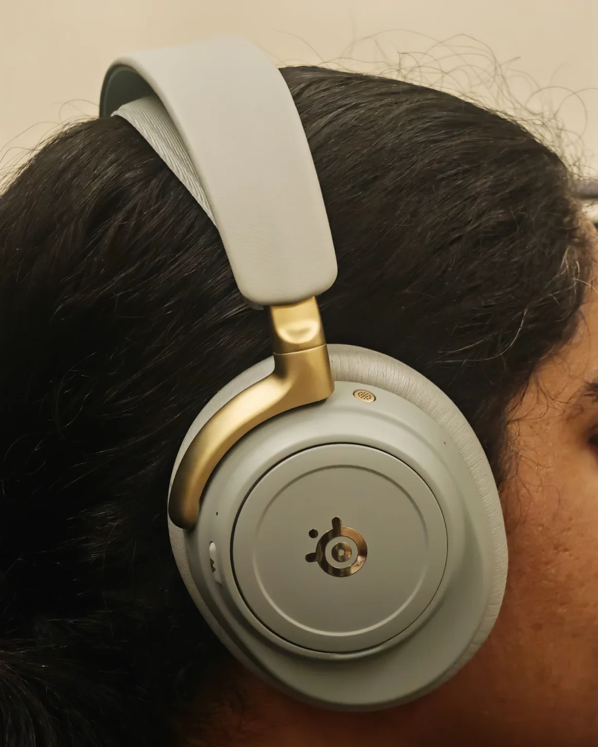 SteelSeries Arctis Nova Elite: Tai nghe gaming cao cấp cho trải nghiệm đỉnh cao 27 SteelSeries Arctis Nova Elite 11