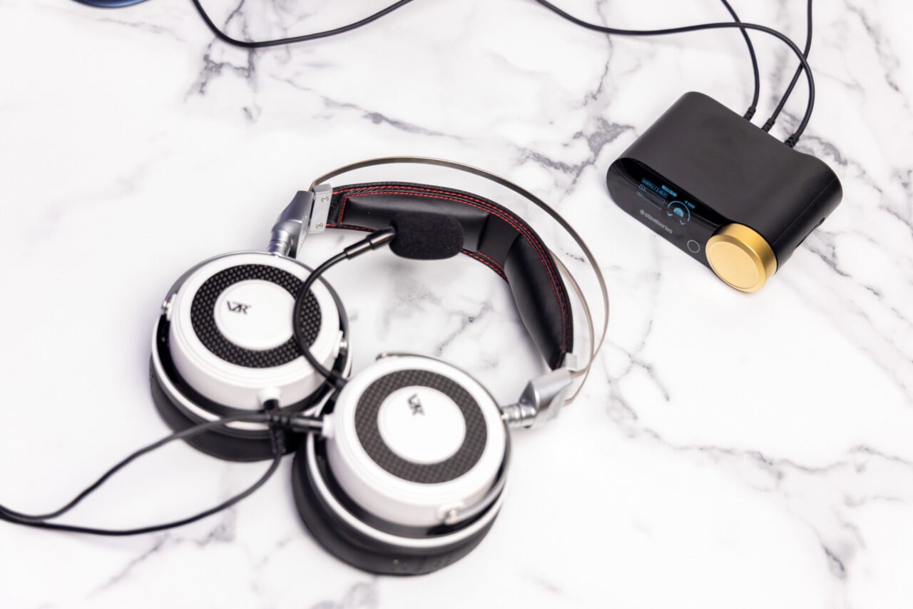 Trải nghiệm VZR Model One MKII: Tai nghe đỉnh cao cho game thủ và audiophile 10 VZR Model One MKII 4
