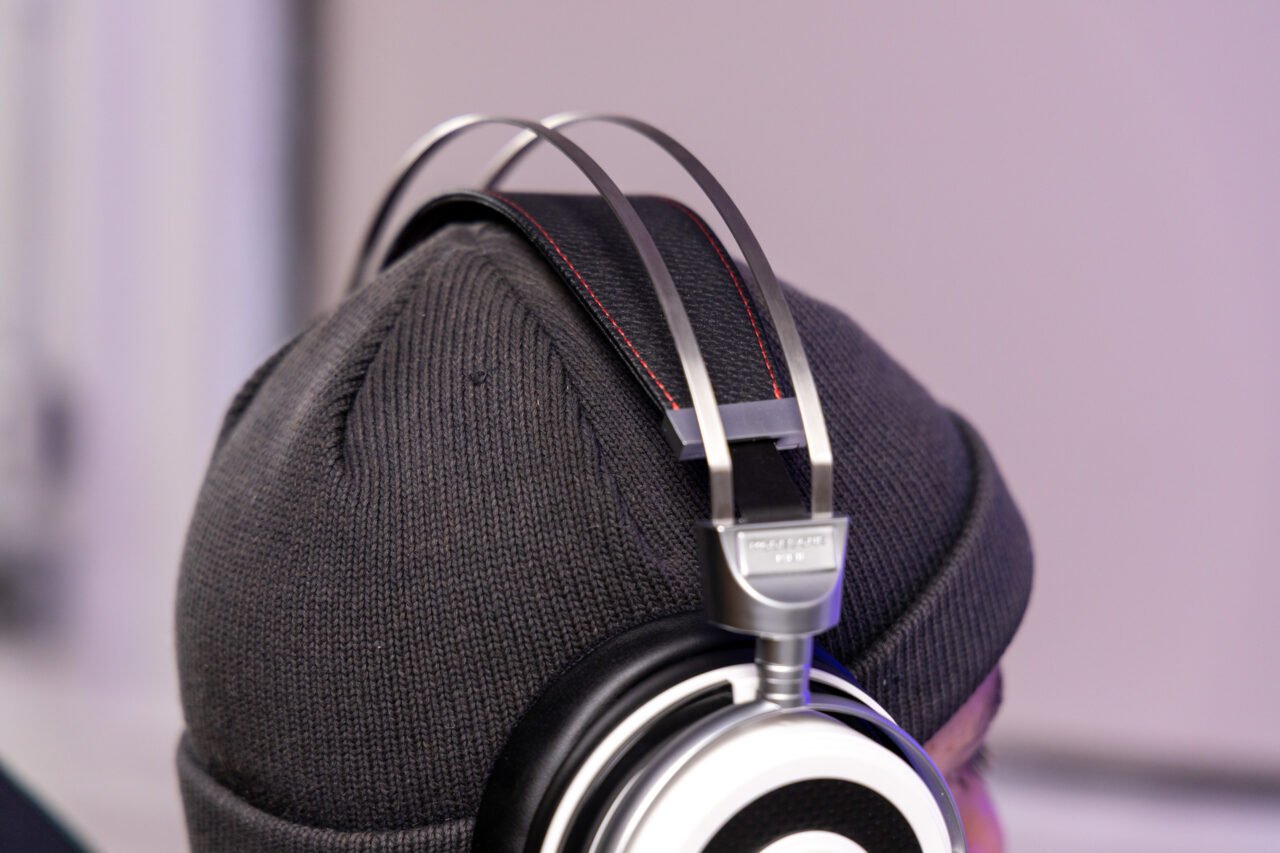 Trải nghiệm VZR Model One MKII: Tai nghe đỉnh cao cho game thủ và audiophile 12 VZR Model One MKII 6