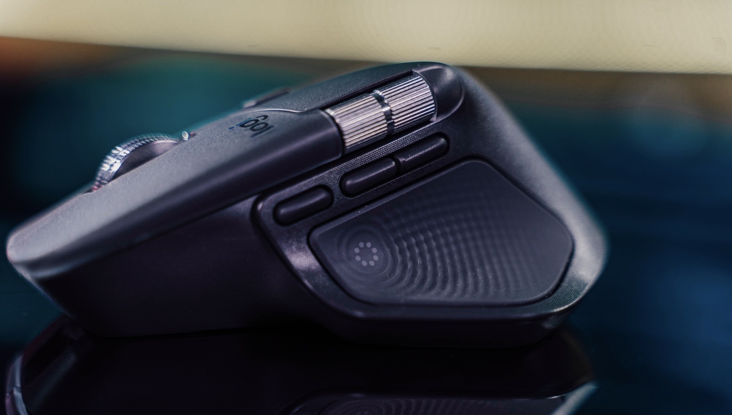 Đánh giá Logitech MX Master 4: Lựa chọn lý tưởng cho nhà thiết kế và lập trình viên với Flow Cross-Device 17 logitech mx master 4