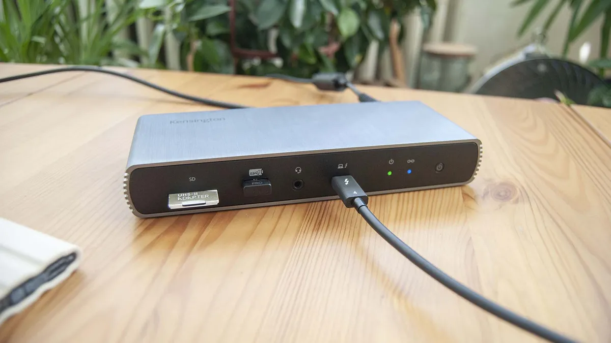 Top những chiếc Dock và Hub Thunderbolt tốt nhất hiện nay - Đâu là lựa chọn phù hợp cho công việc và giải trí? 16 4. Kensington SD5780T