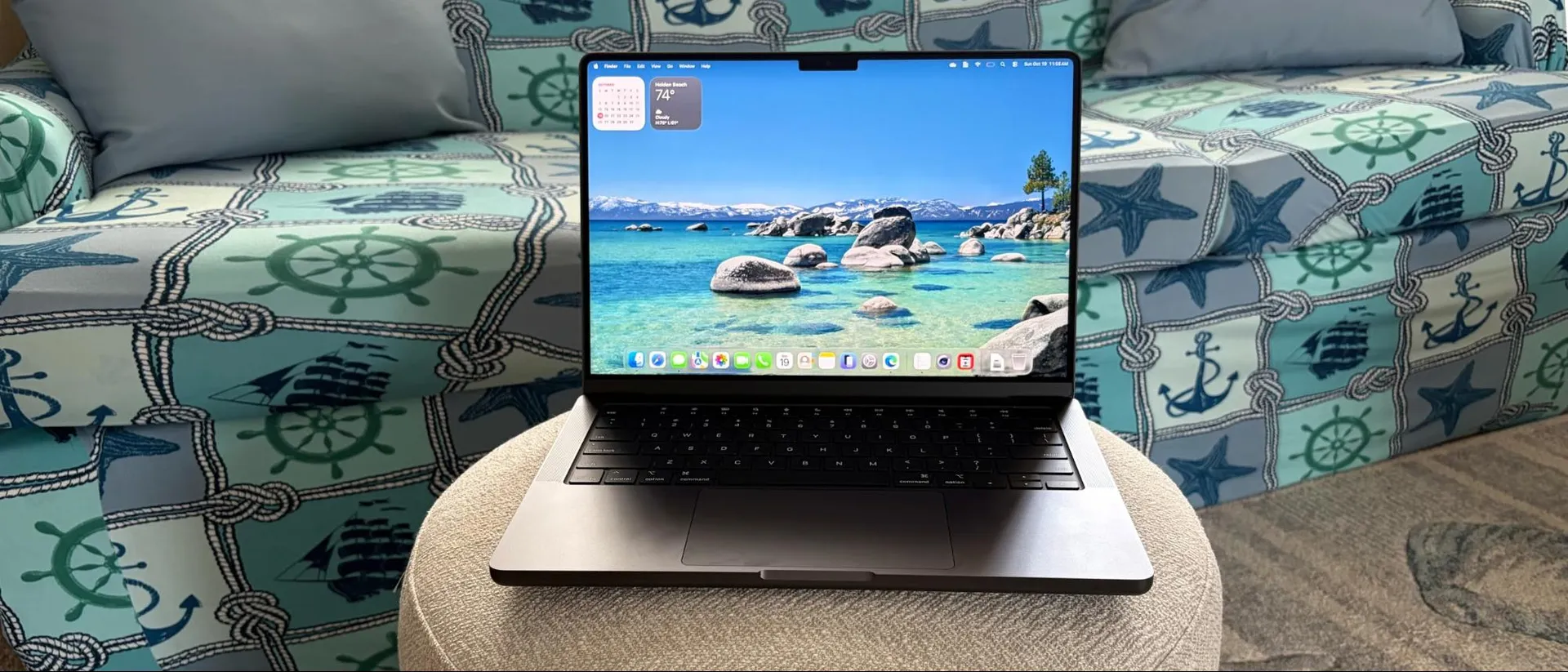 Apple MacBook Pro 14 inch M512.jpg