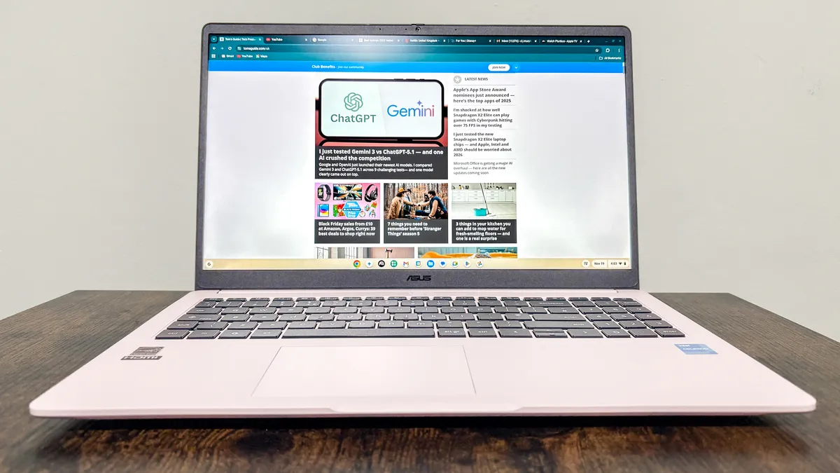 Asus Chromebook CX155.jpg