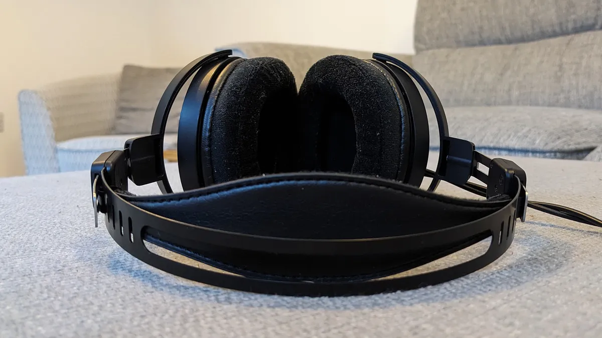 Audio Technica ATH R30x 2