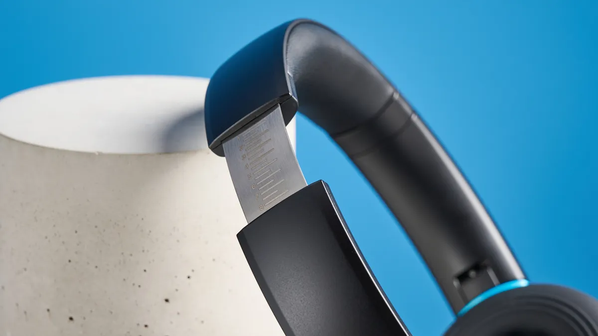 Khám phá H2O Audio RIPT Ultra: Tai nghe chống nước đỉnh cao cho mọi cuộc phiêu lưu 17 H2O Audio RIPT Ultra Headphones 8