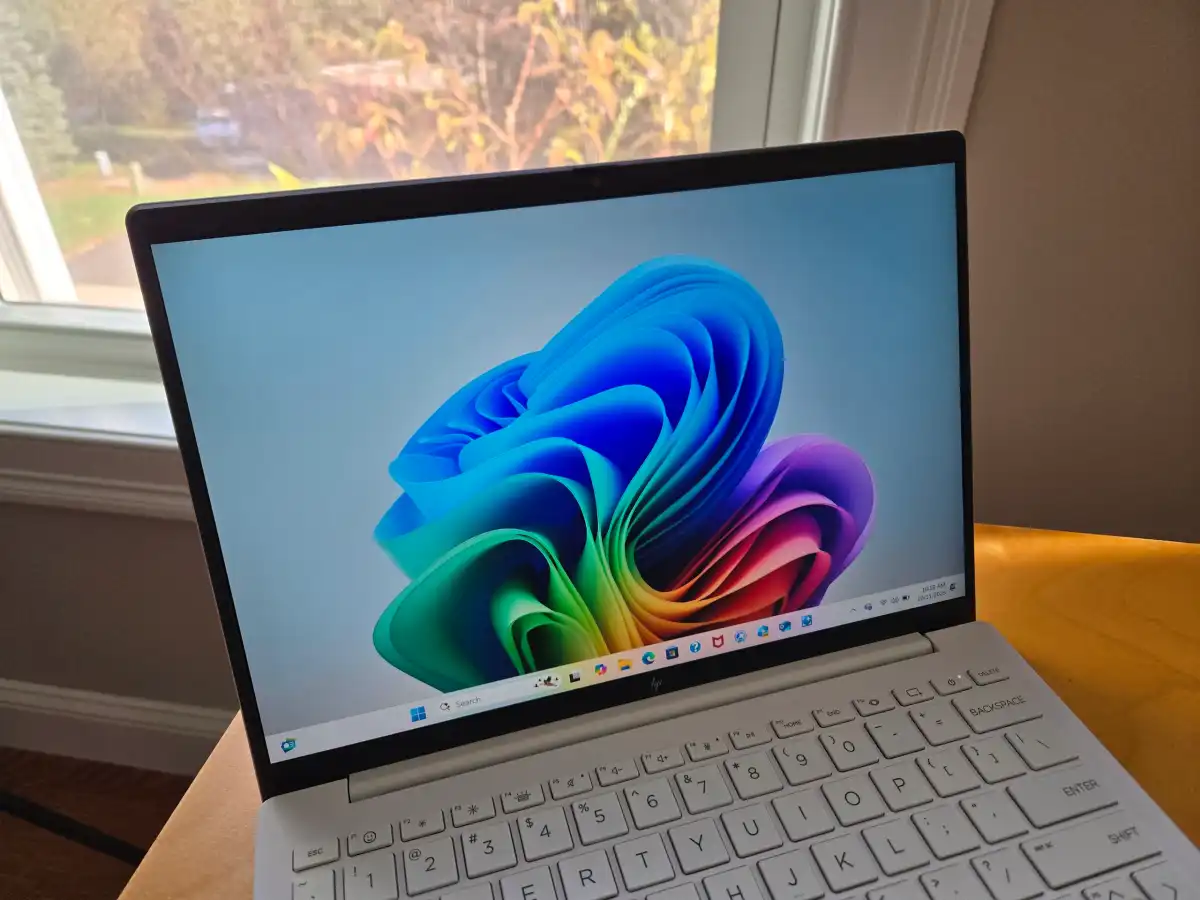 Đánh giá HP OmniBook 7 Aero: Siêu nhẹ, siêu mạnh, chuẩn laptop cho dân di động! 15 HP OmniBook 7 Aero 5