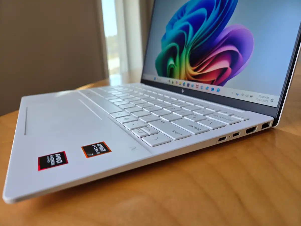 Đánh giá HP OmniBook 7 Aero: Siêu nhẹ, siêu mạnh, chuẩn laptop cho dân di động! 16 HP OmniBook 7 Aero 6