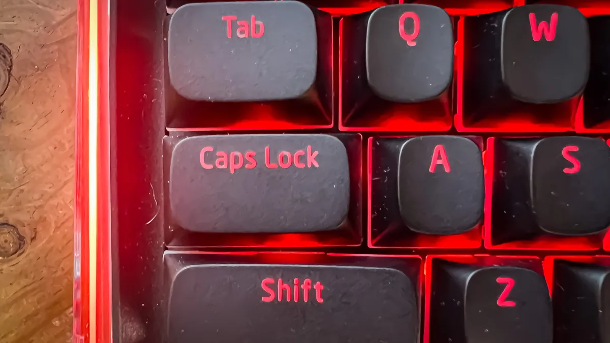 Đánh giá Hyte Keeb TKL: Thiết kế thẩm mỹ độc đáo và công tắc siêu mượt 16 Hyte Keeb TKL 5