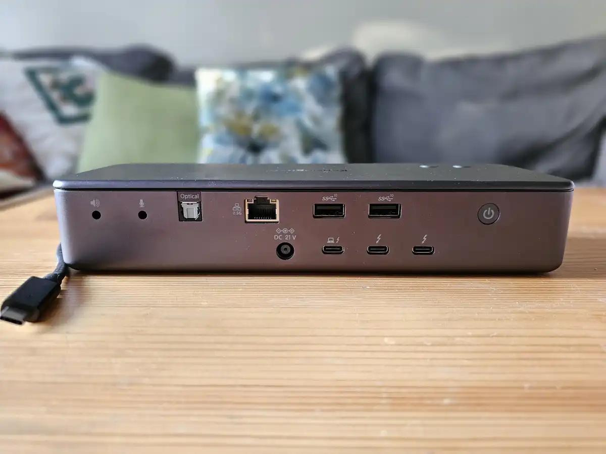 Kensington EQ Pro Thunderbolt 5 4