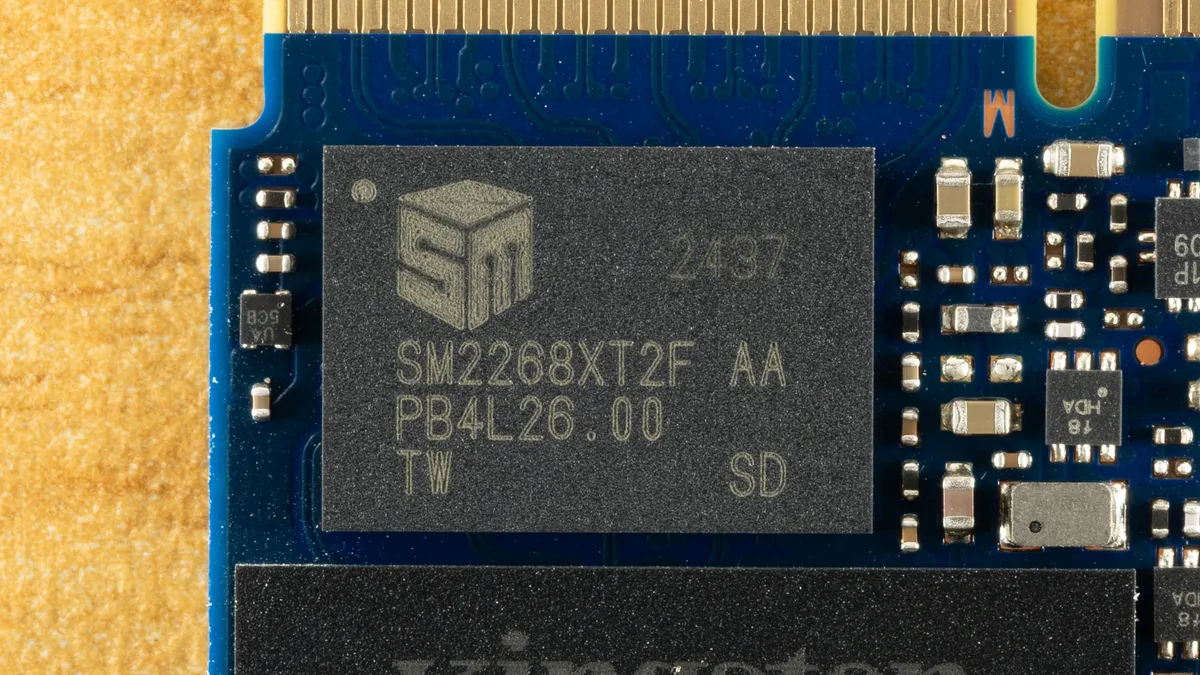 Kingston NV3 2230 2TB SSD2.jpg