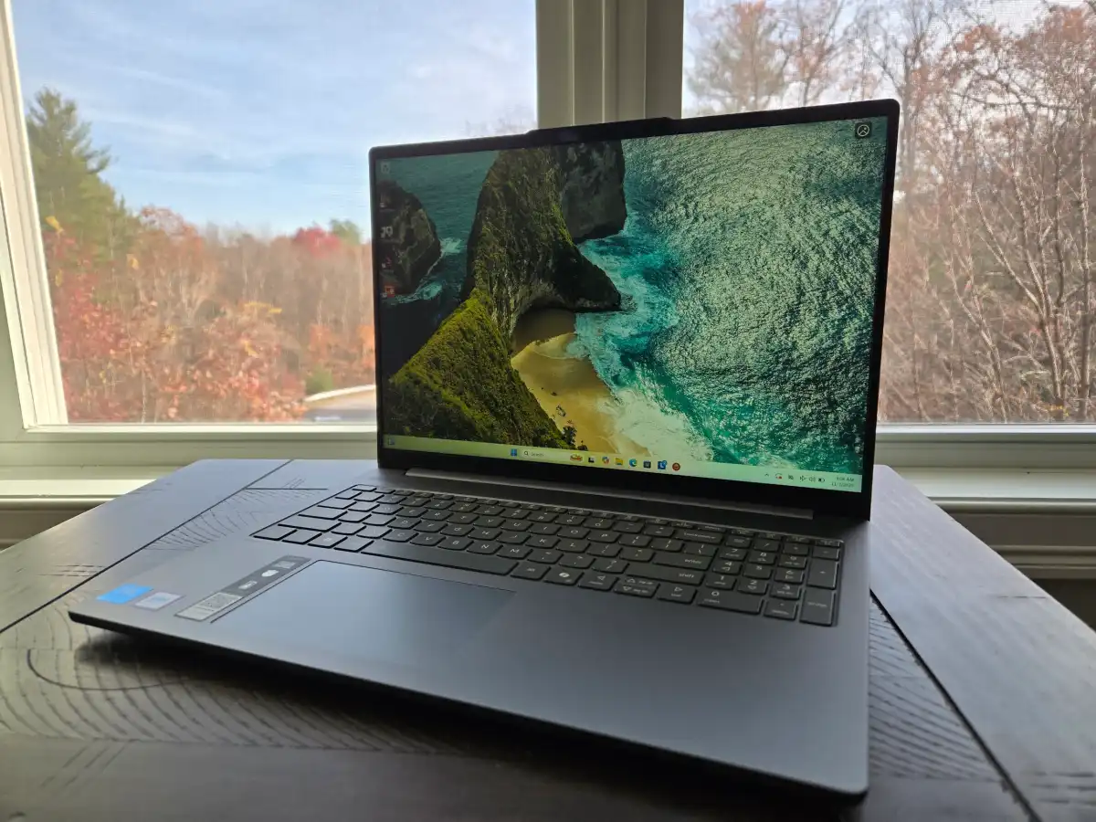 Đánh giá Lenovo IdeaPad Slim 5i: Một mức giá hời bất ngờ 15 Lenovo IdeaPad Slim 5i 4