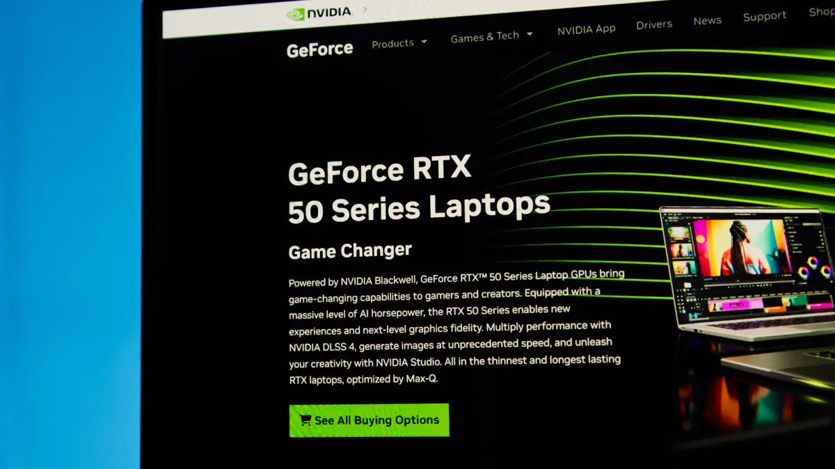 Lenovo Legion Pro 7 va NVIDIA GeForce RTX 50XX Series11.jpg