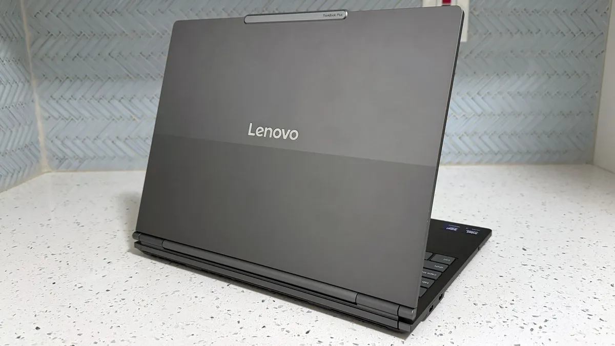 Lenovo ThinkBook Plus Gen 6 Rollable10.jpg