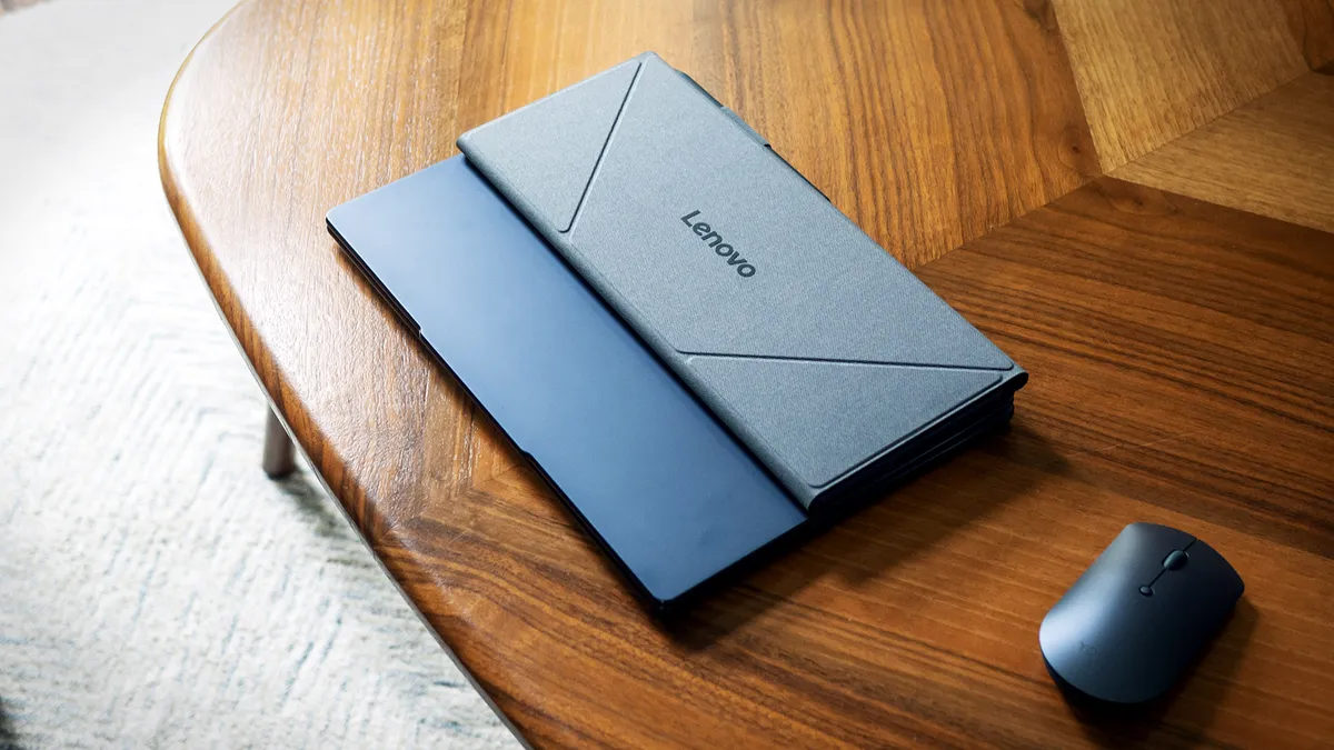 Lenovo Yoga Book 9i Gen 1013.jpg