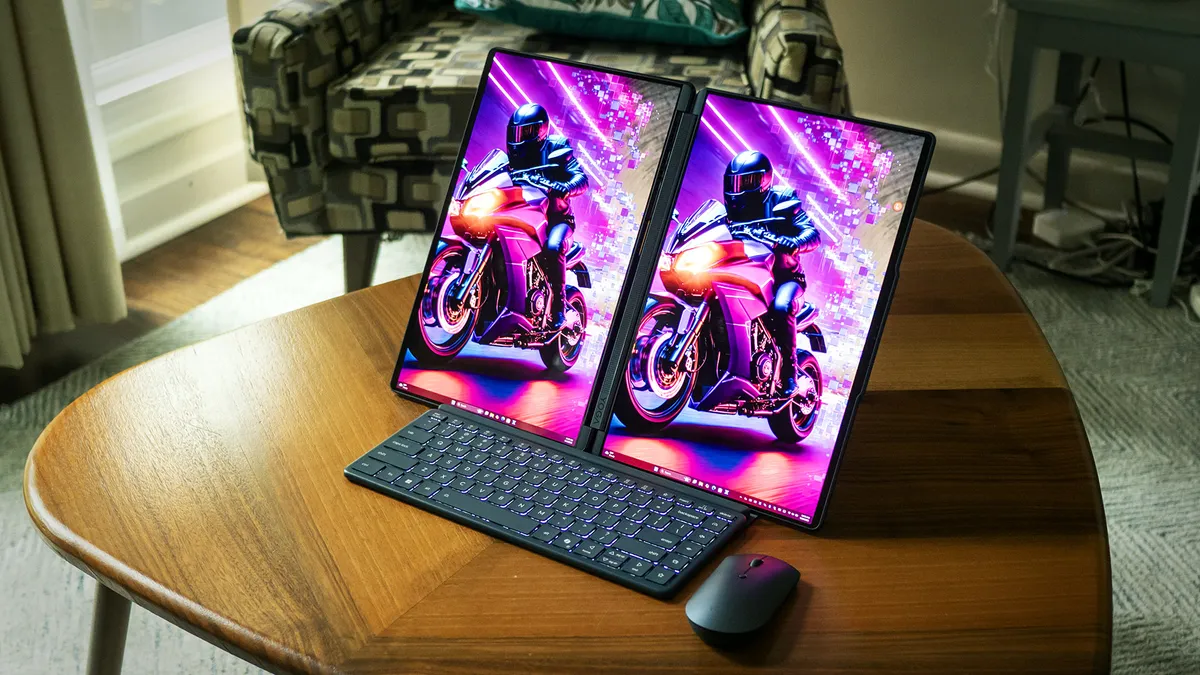 Lenovo Yoga Book 9i Gen 1014.jpg