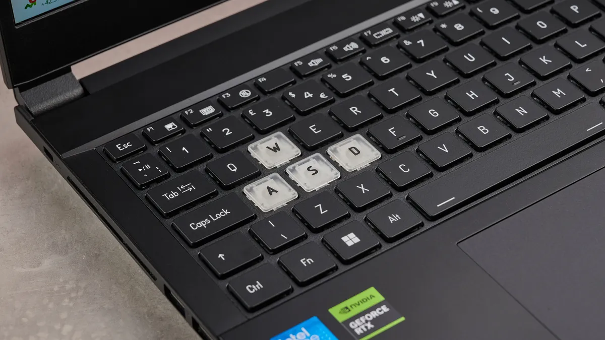 Trải nghiệm Medion Erazer Deputy 15 P1: Chiến binh gaming tầm trung, hiệu năng vượt mong đợi! 9 Medion Erazer Deputy 15 P1 2