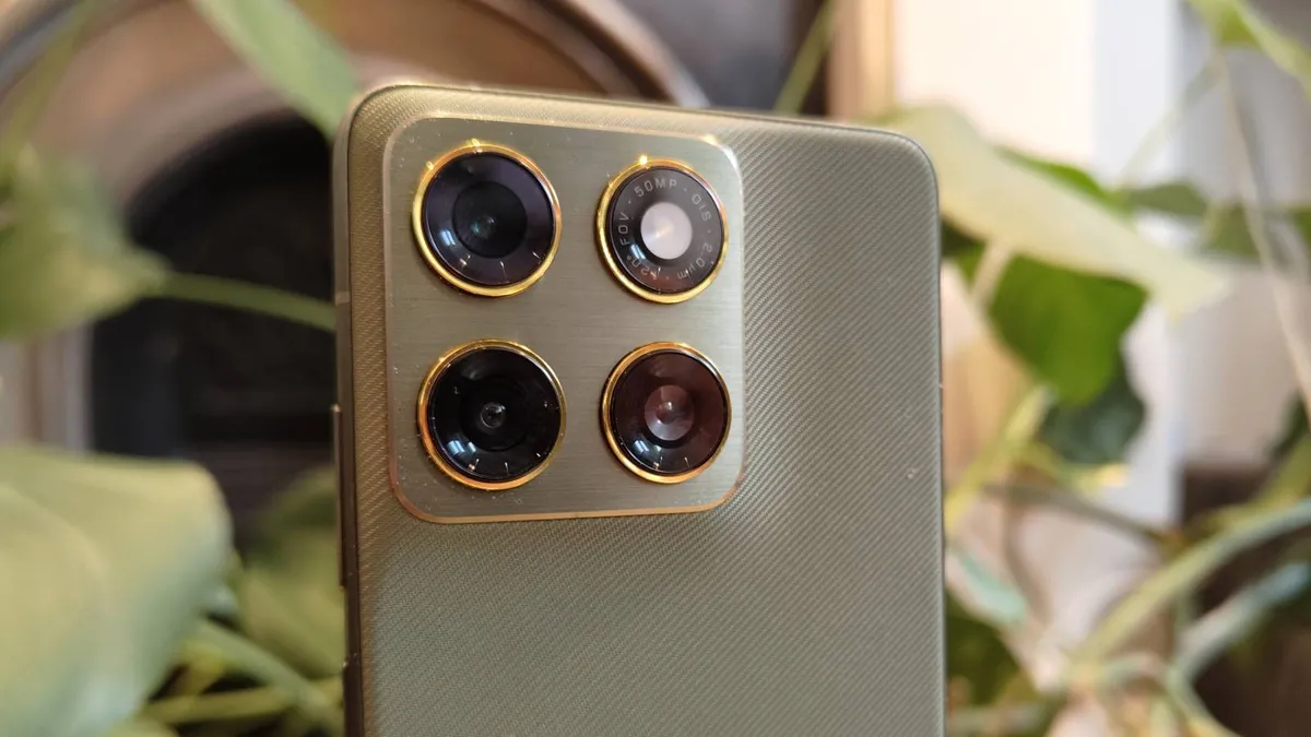 Bí mật đằng sau chiếc Flagship ngược dòng: Motorola Edge 70 có gì để lật đổ thị trường? 18 Motorola Edge 70 7