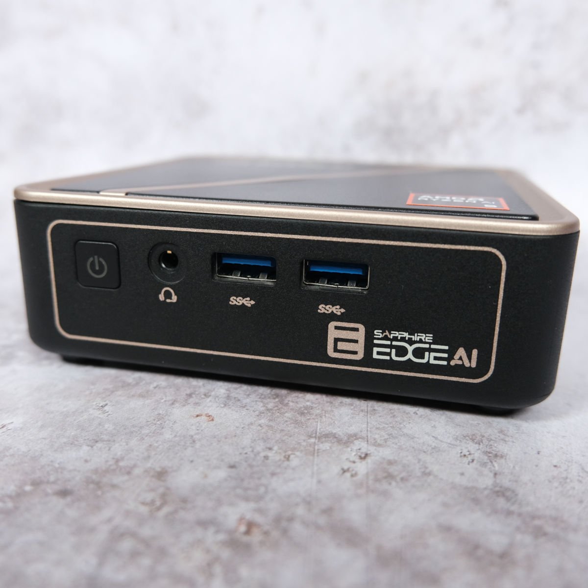 Sapphire Edge AI 340 3