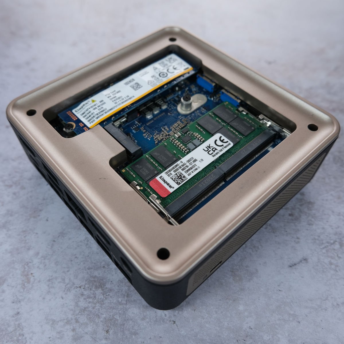 Sapphire Edge AI 340 7