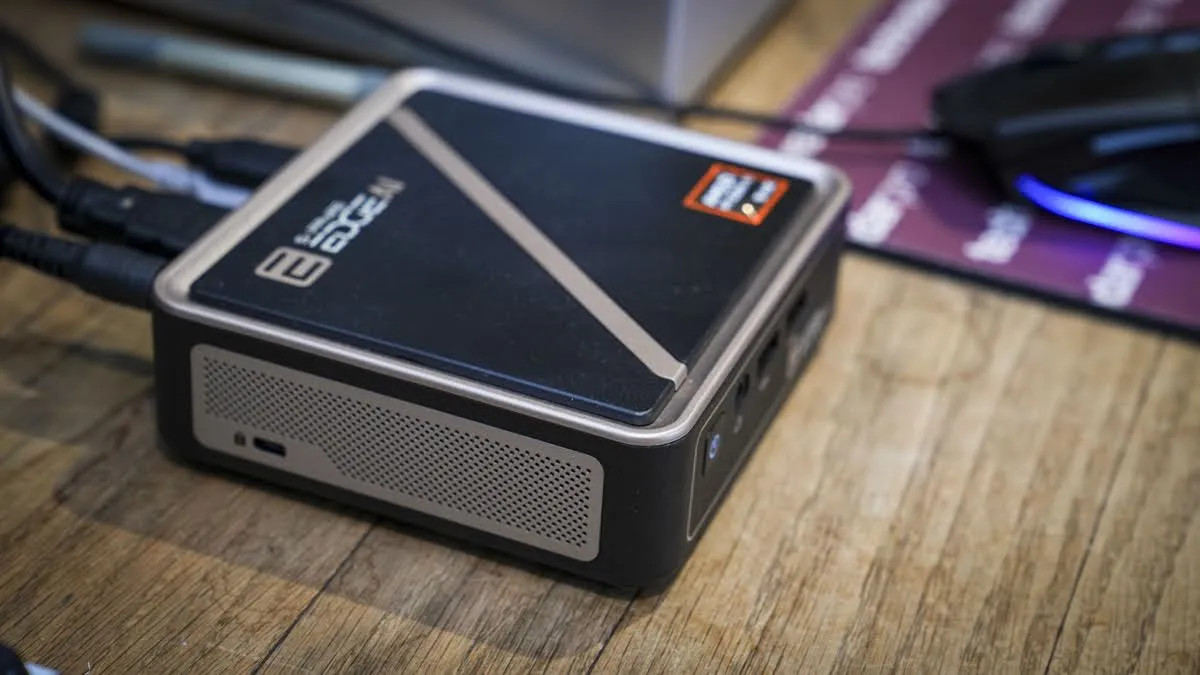 Đánh giá Sapphire Edge AI 370: Sức mạnh AI thu nhỏ trong lòng bàn tay! 10 Sapphire Edge AI 370 2