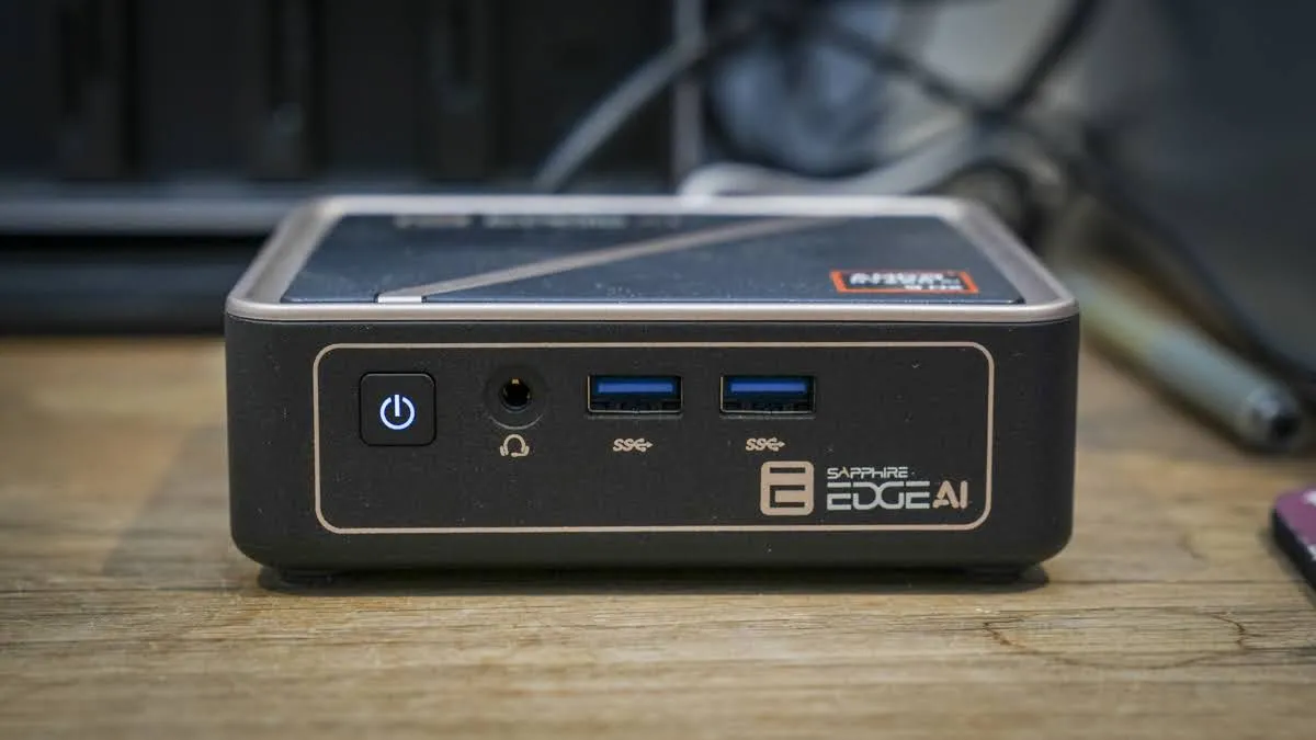 Đánh giá Sapphire Edge AI 370: Sức mạnh AI thu nhỏ trong lòng bàn tay! 15 Sapphire Edge AI 370 7