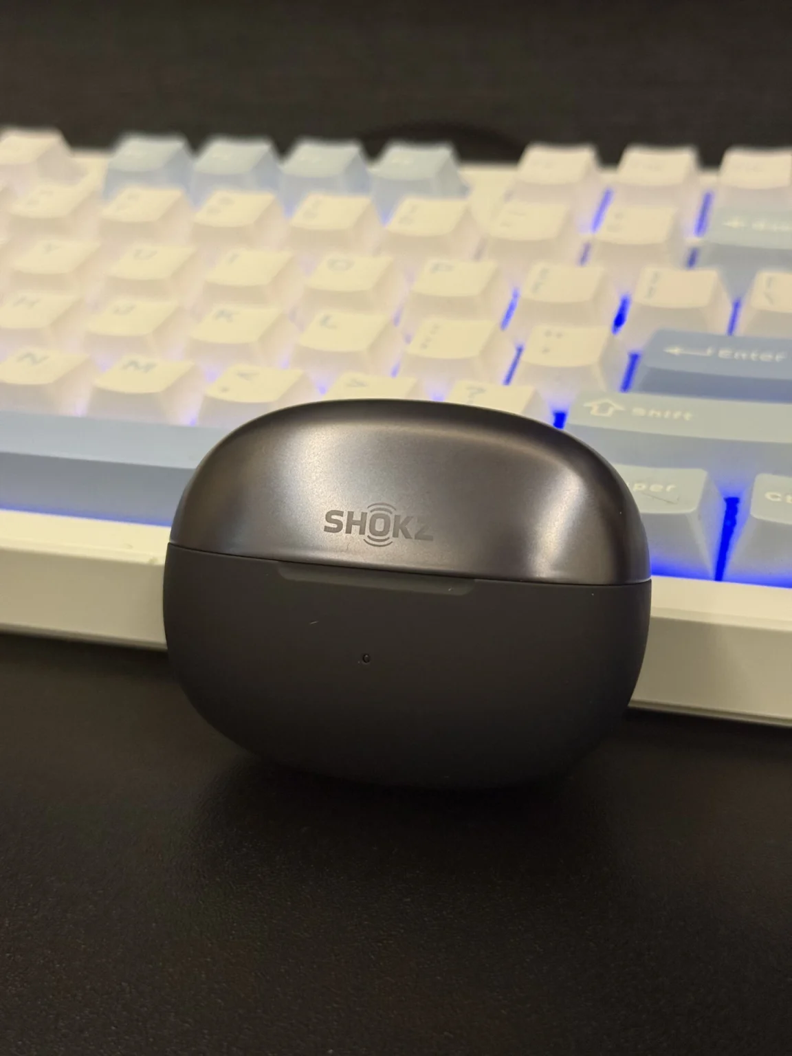 Đánh giá Shokz OpenDots One: Tai nghe kẹp tai mở có khả năng đáng ngạc nhiên 14 Shokz OpenDots One 2