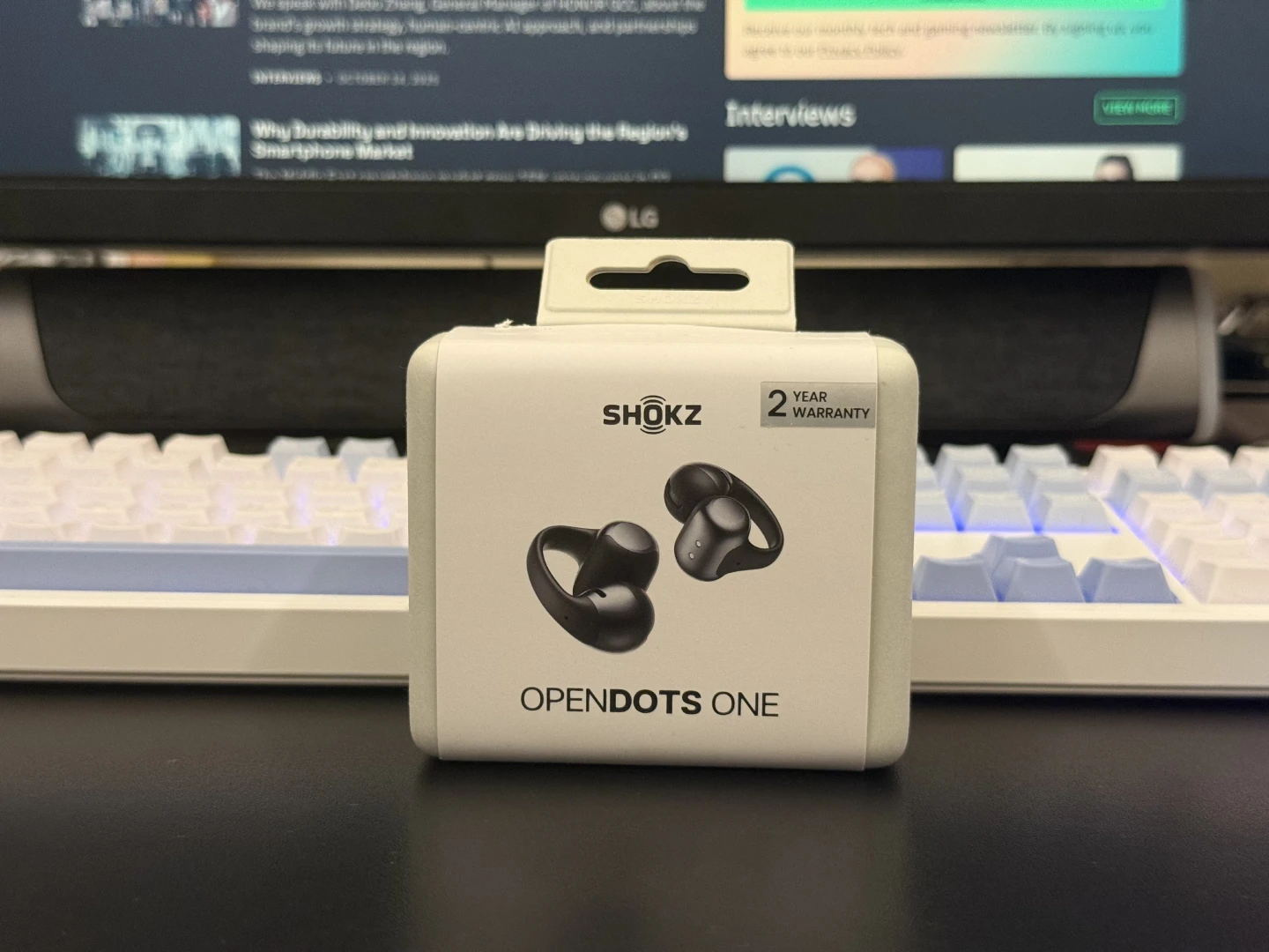 Đánh giá Shokz OpenDots One: Tai nghe kẹp tai mở có khả năng đáng ngạc nhiên 21 Shokz OpenDots One 9