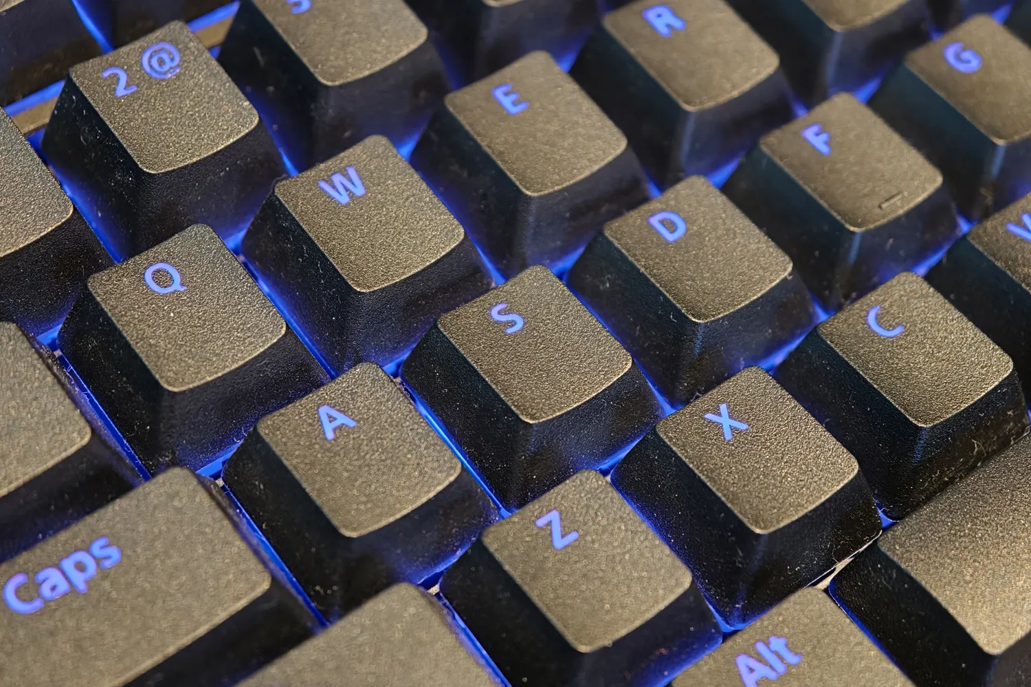 Sony InZone KBD 75 11