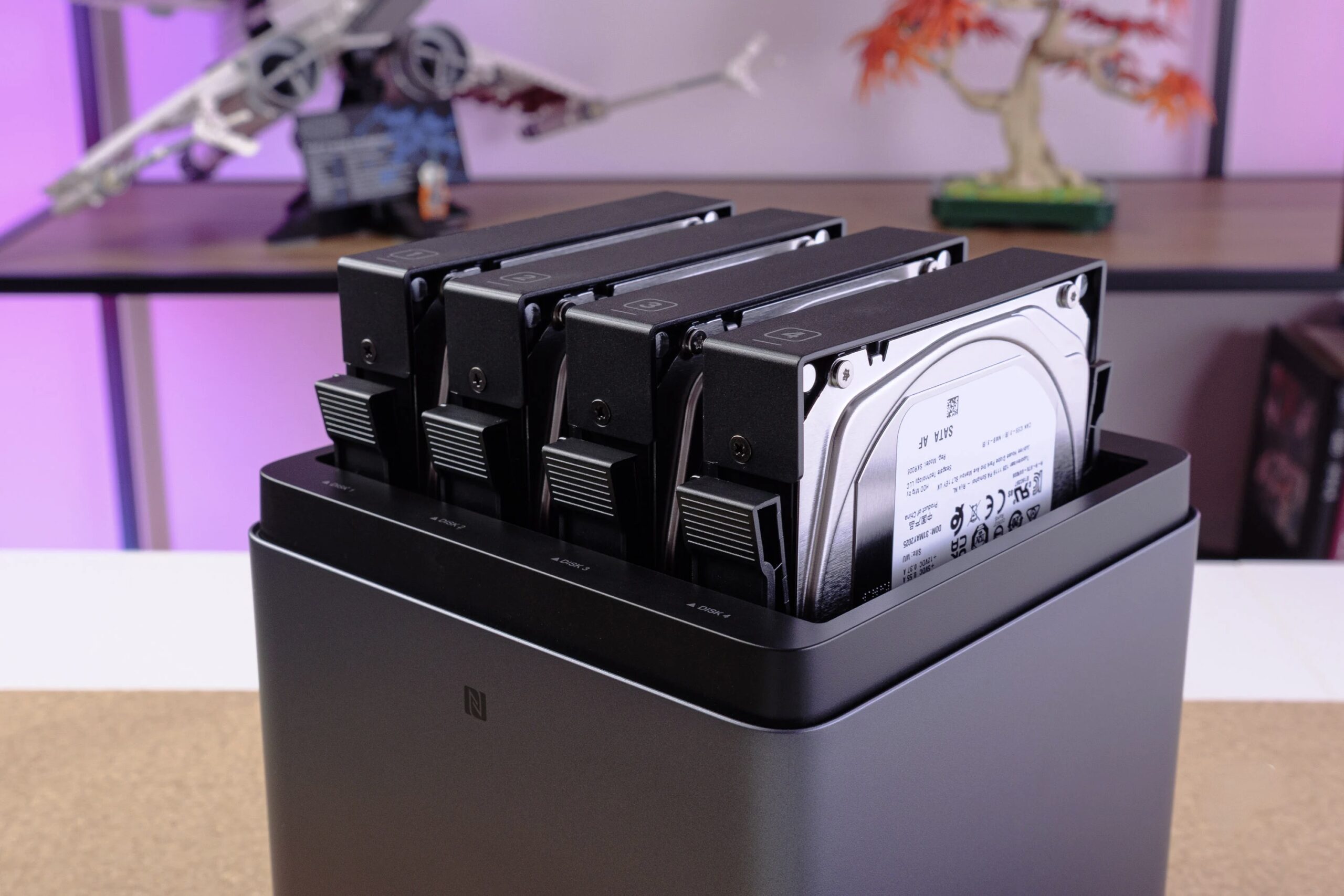 Đánh giá Ugreen NASync DH4300 Plus – Thiết bị lưu trữ đa năng cho làm việc từ xa và giải trí 4K 20 ugreen nasync dh4300 plus 9 scaled