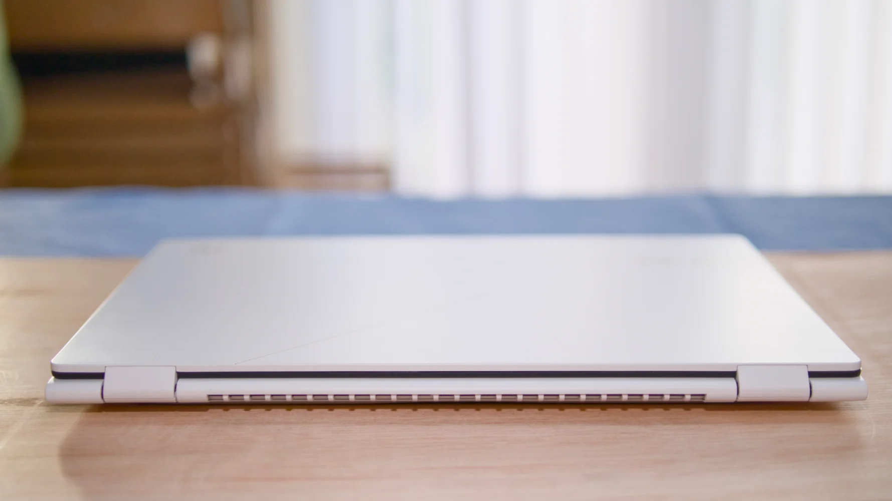 Đánh giá Acer Swift Edge 14 AI – laptop siêu nhẹ tích hợp AI, hiệu năng mạnh mẽ với Intel Core Ultra và màn hình OLED cao cấp 23 Acer Swift Edge 14 AI.9