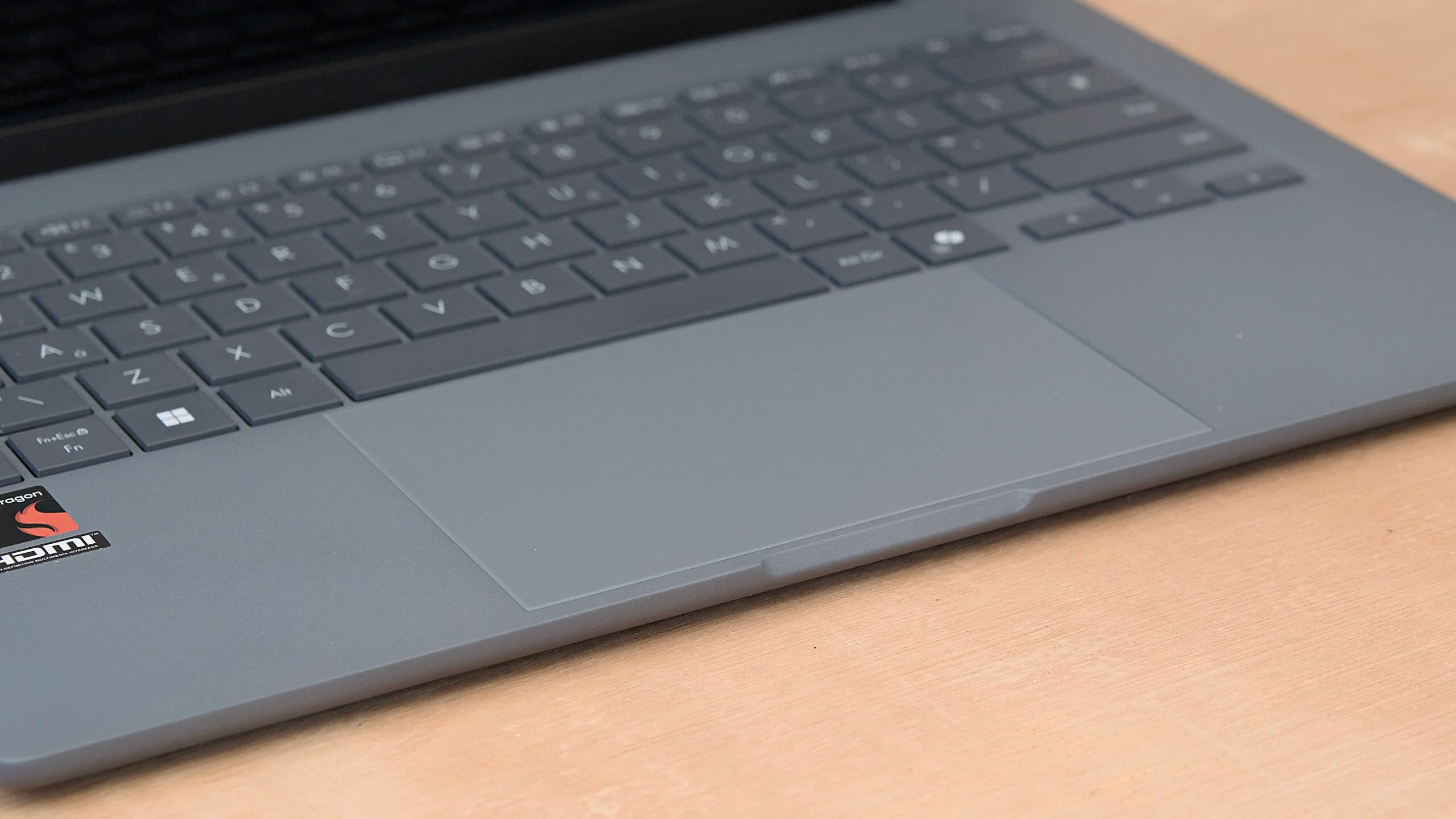 Đánh giá Asus Zenbook A14 – Laptop siêu mỏng nhẹ với hiệu năng vượt trội cho người dùng hiện đại 19 Asus Zenbook A14.10