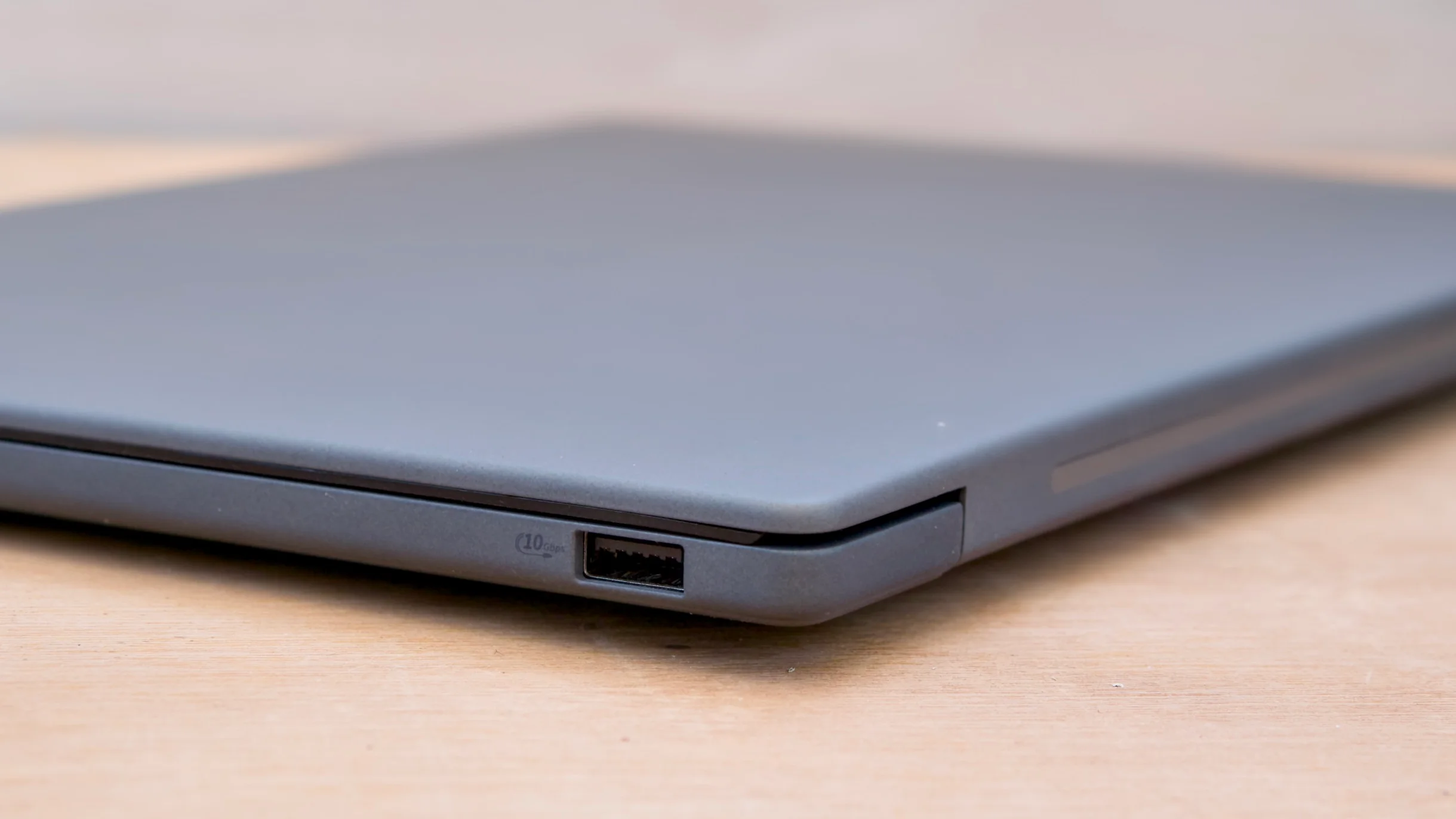 Đánh giá Asus Zenbook A14 – Laptop siêu mỏng nhẹ với hiệu năng vượt trội cho người dùng hiện đại 16 Asus Zenbook A14.7