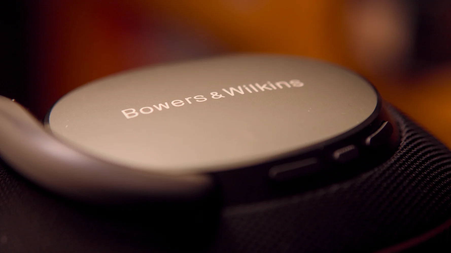 Đánh giá Bowers & Wilkins Px7 S3 – Tai nghe không dây cao cấp với chất âm audiophile và công nghệ chống ồn vượt trội 15 Bowers Wilkins Px7 S3.4